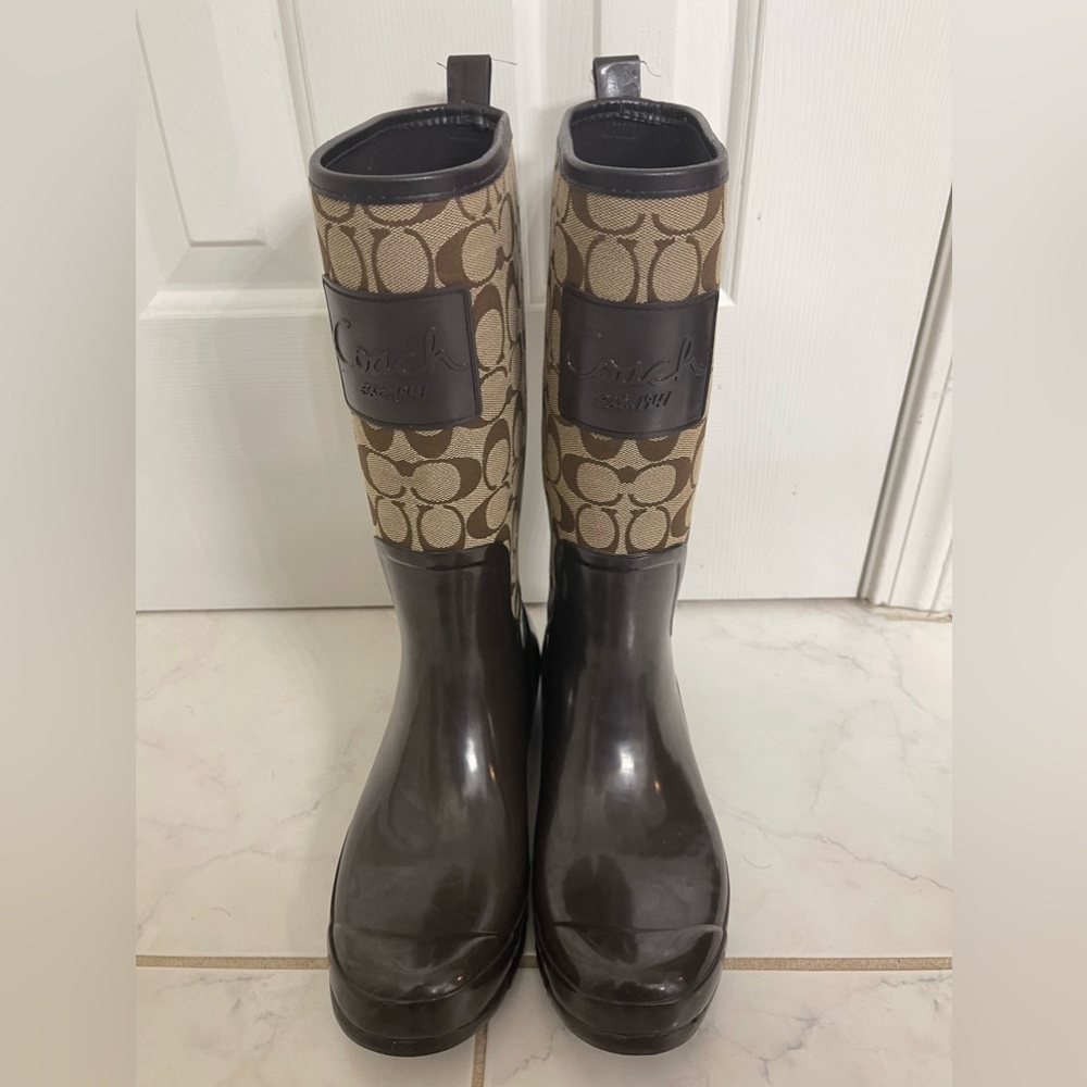 Coach Signature Brown Pearl Rain Boots (A7314) Size 10B